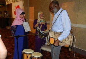 西アフリカの民族楽器、インドネシア人にも人気